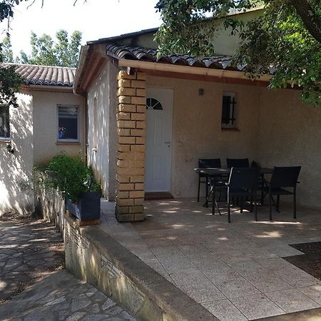Maison Au Calme Castillon-du-Gard Esterno foto